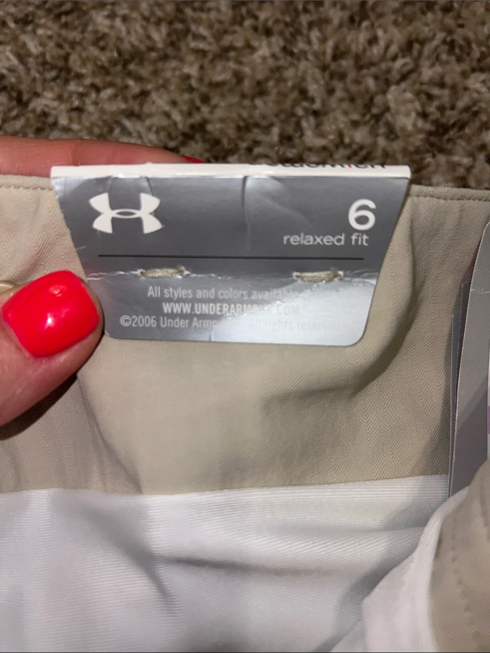 NWT! Under Armour Relaxed Fit Khaki Performance Golf Skort size 6! - Picture 11 of 16